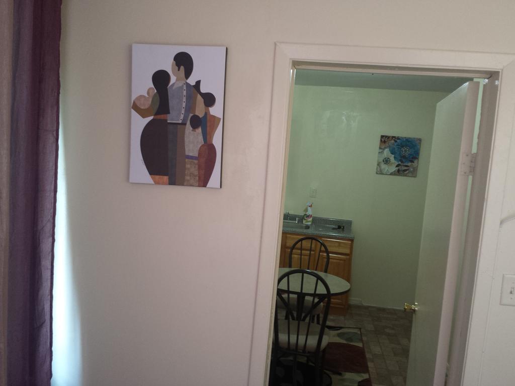 Studio, One And Two Bedroom Apartments - Bronx นิวยอร์ก ห้อง รูปภาพ